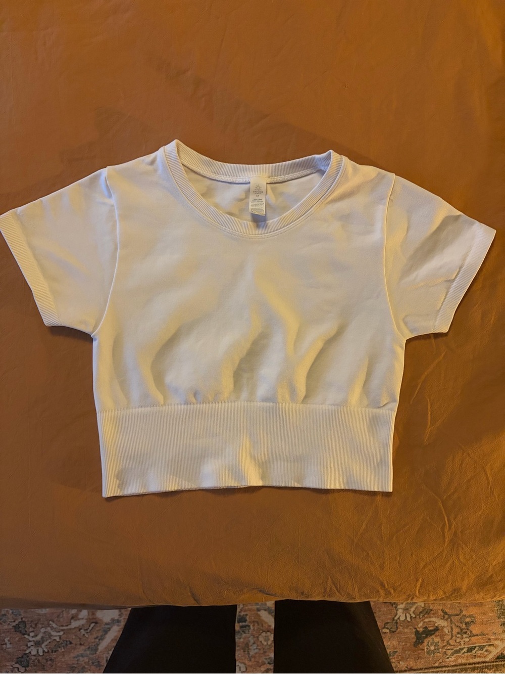 Offline Aerie White Short Sleeve Crop Workout Too